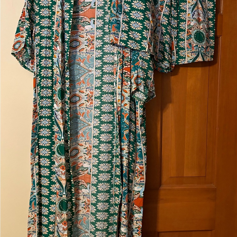 Floral Green Kimono with Matching Shorts